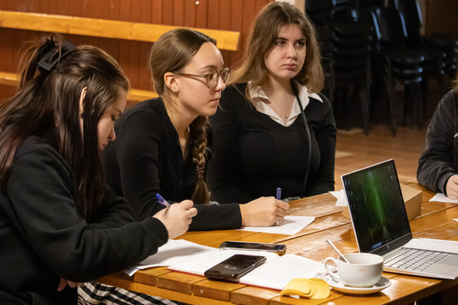 Scenārijs dokumentālajai filmai: teorija un praktiski ieteikumi